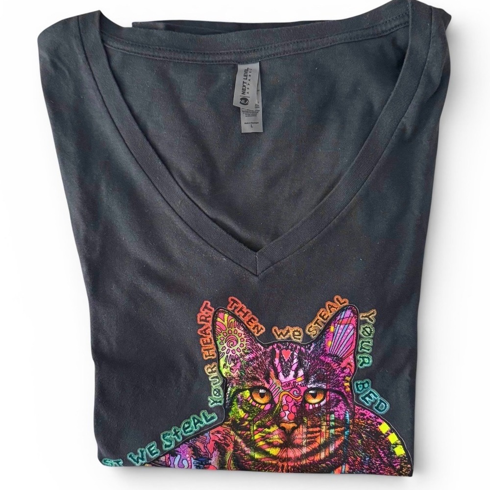 Next Level Apparel Cat Graphic T-Shirt Womens Large Navy Excellent V-Neck Tee - Picture 8 of 8